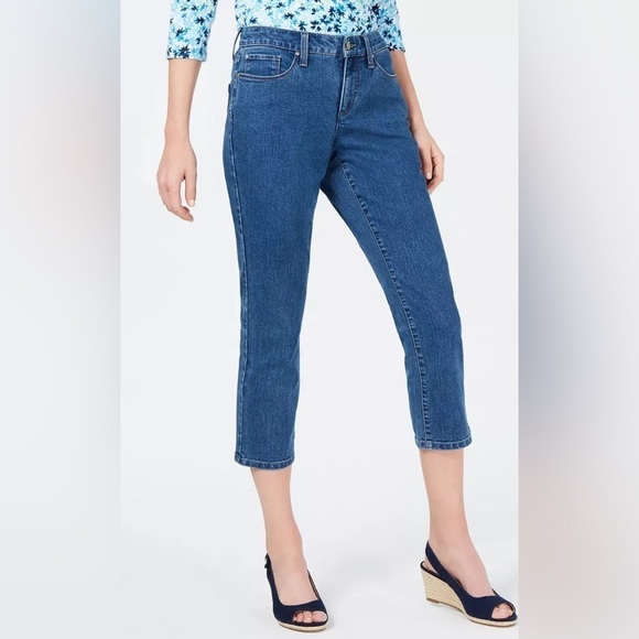 Charter Club Petites Bristol Capris 12 P - Picture 1 of 12